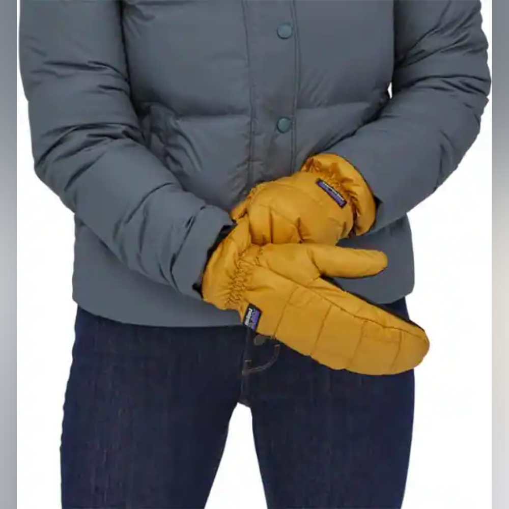 Patagonia XS Nano Puff Mittens in Cabin Gold